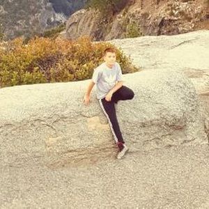 Meet your Posher, Jonathan